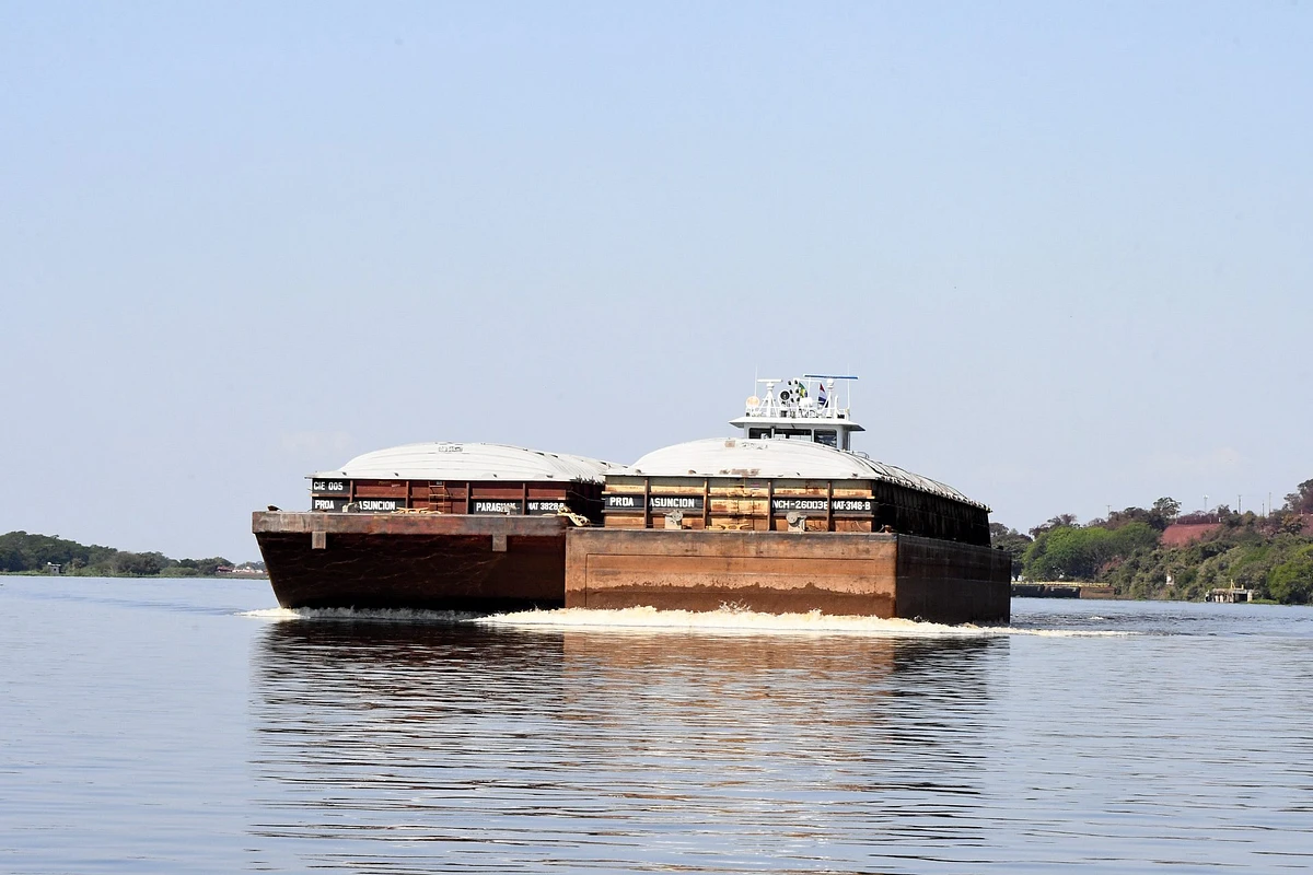 Melhorias no Rio Paraguai garantiram logística de exportação do minério sul-mato-grossense.