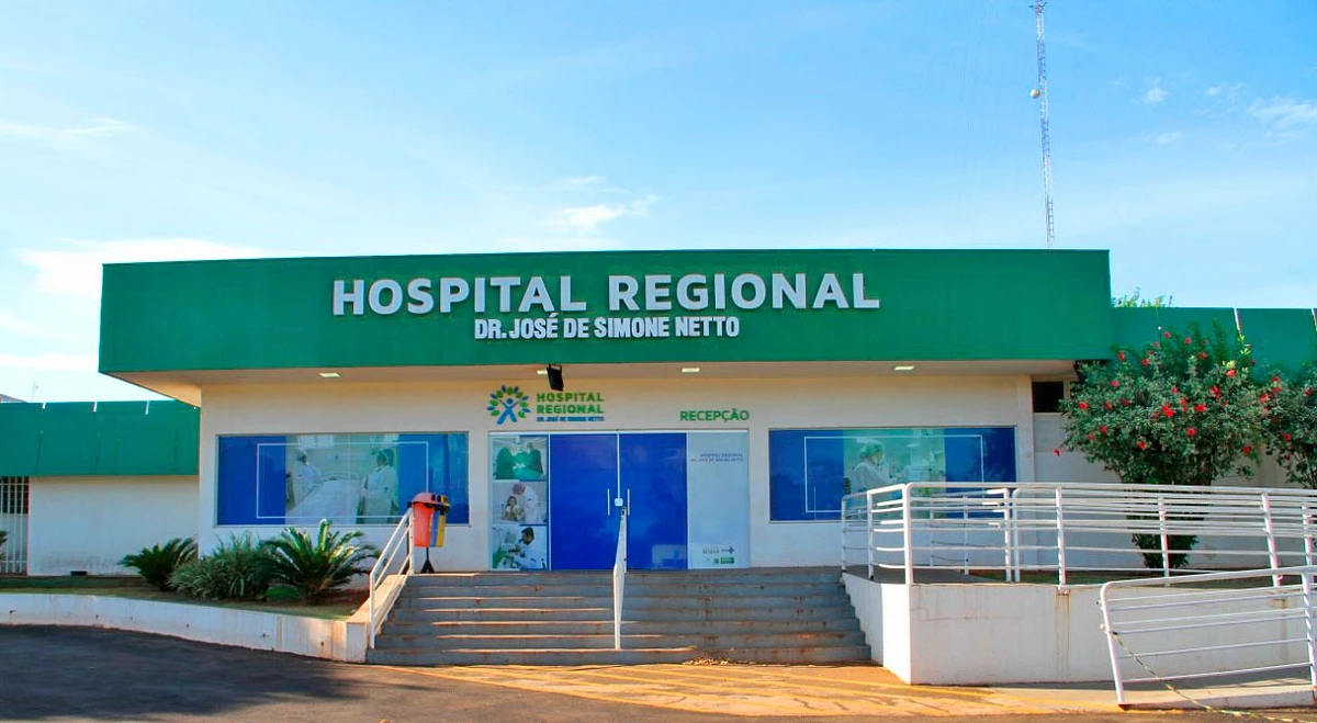 Hospital Regional Dr. José de Simone Netto, em Ponta Porã.